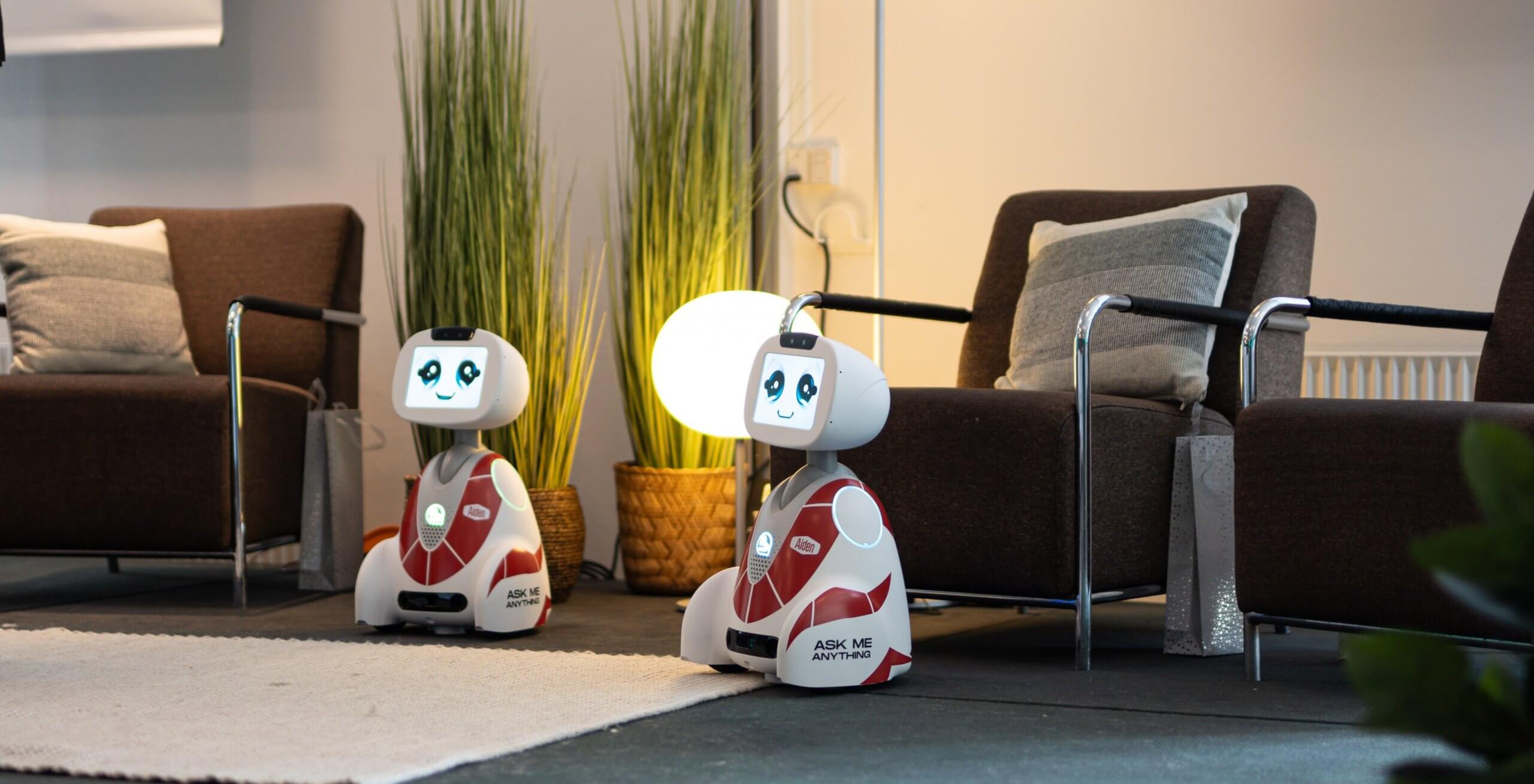 Buddy robot at CIC Hospitality Conférence